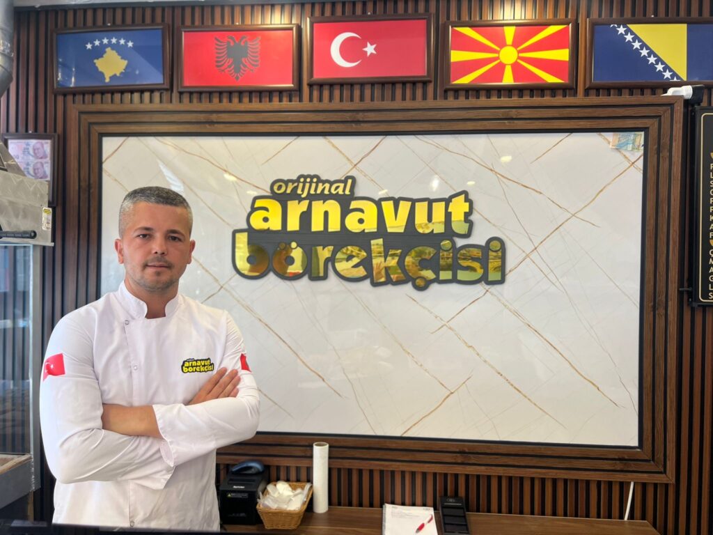 Turgutlu’da Arnavut Lezzetinin Adresi: Bilal Alsaç’ın Orijinal Arnavut Börekçisi